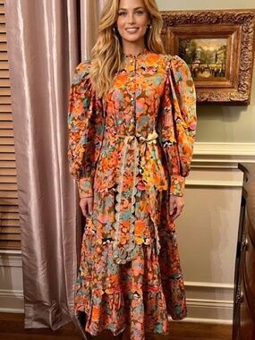 NWOT CeliaB Gualda Scallop Floral Print Tiered Maxi Dress Size XS